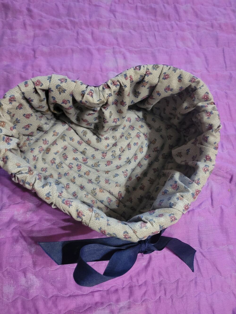 Vintage Retro Heart Shaped Basket W Liner